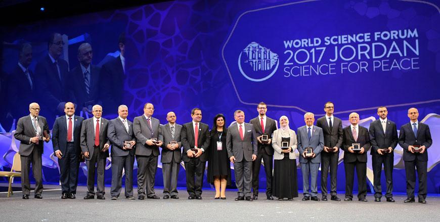 2017 年世界科学论坛中东有史以来规模最大的科学聚会