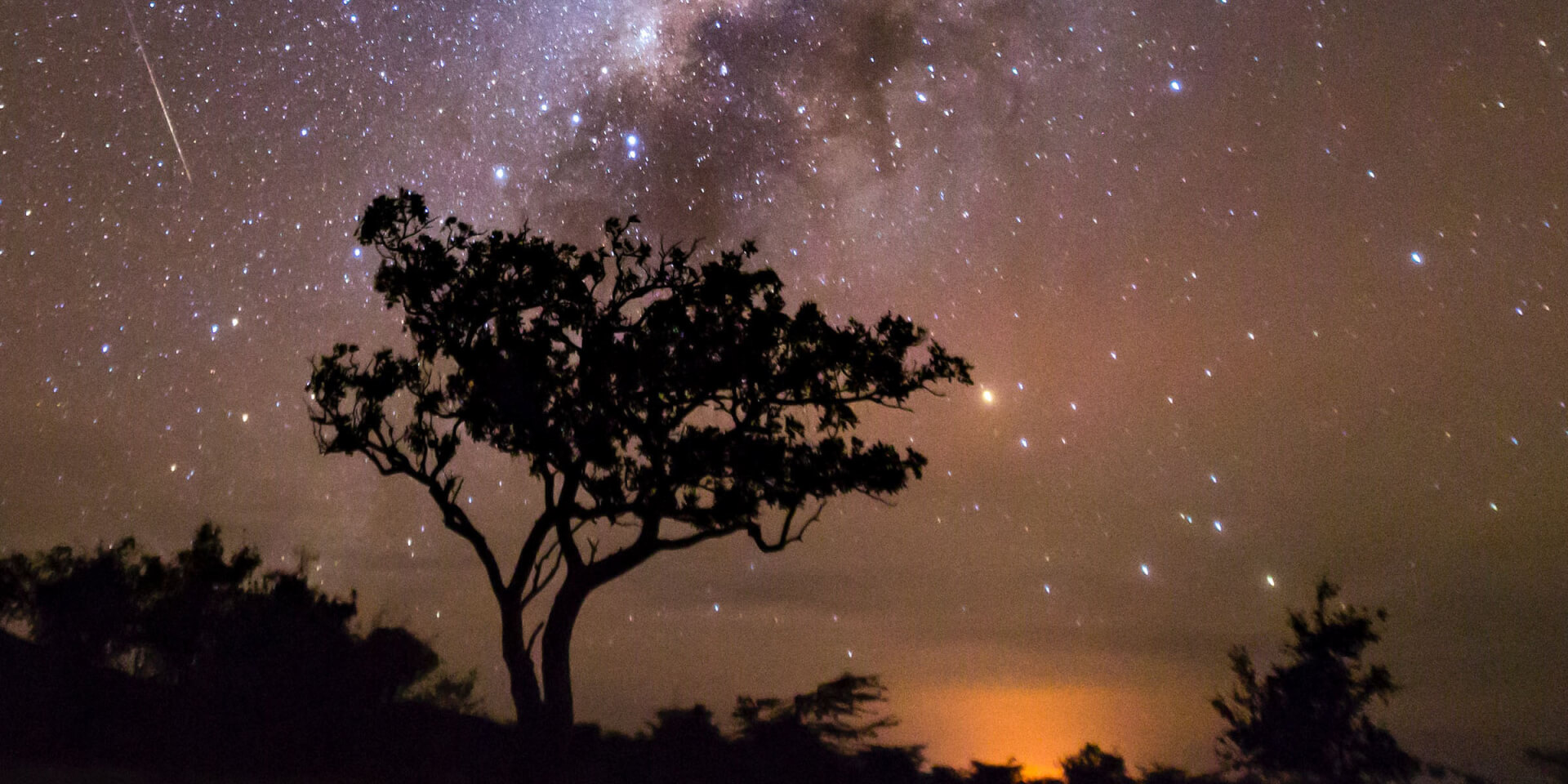 Via Láctea sobre o Quênia