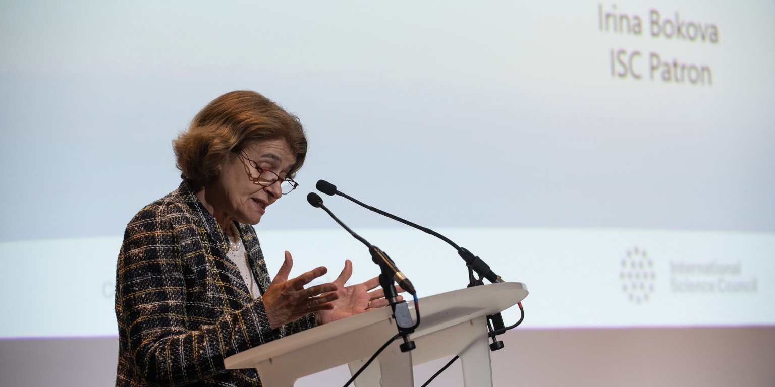 ISC 赞助人 Irina Bokova 在成员中期会议上的闭幕词