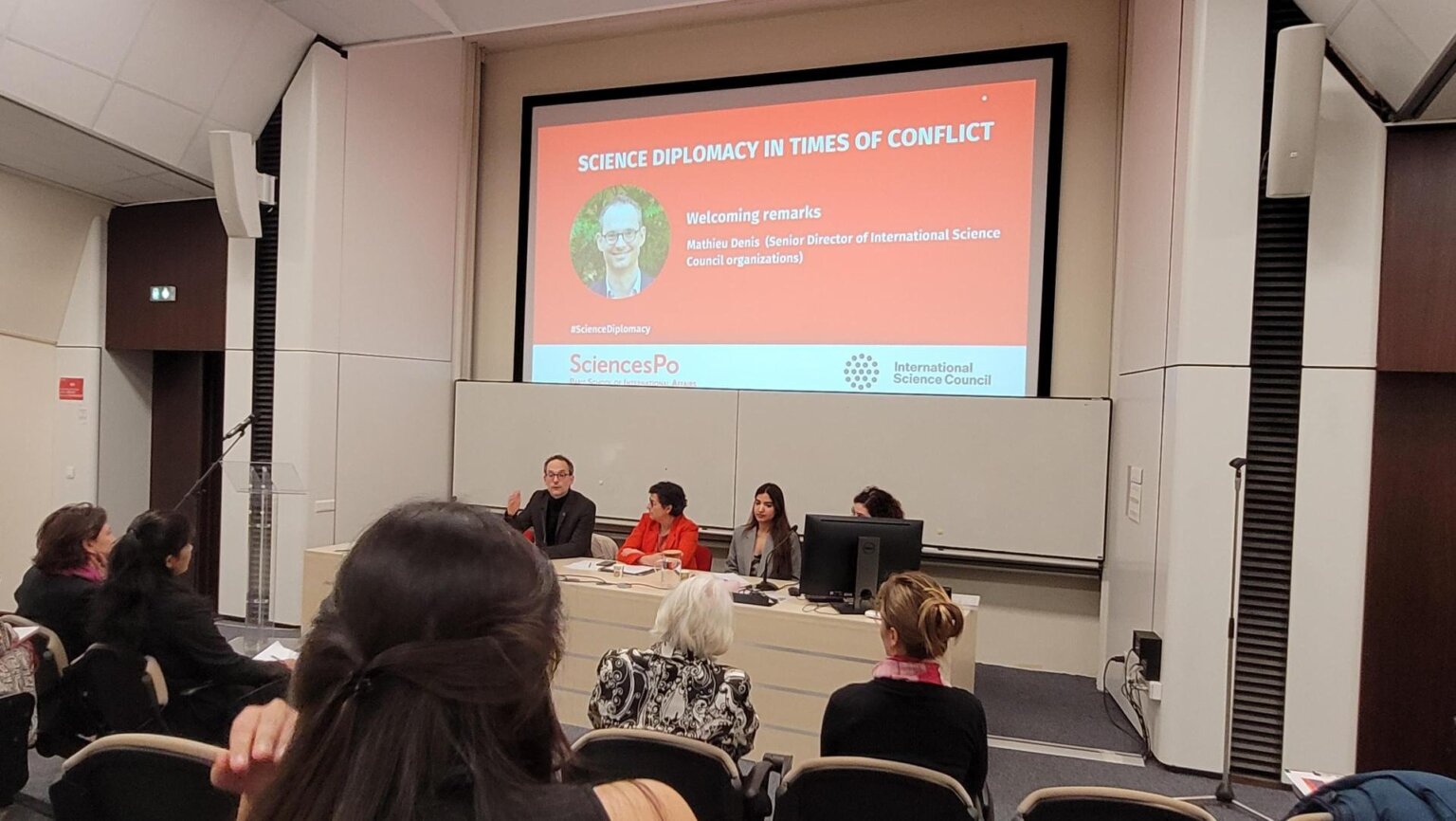 The Centre for Science Futures discusses science diplomacy at Sciences Po