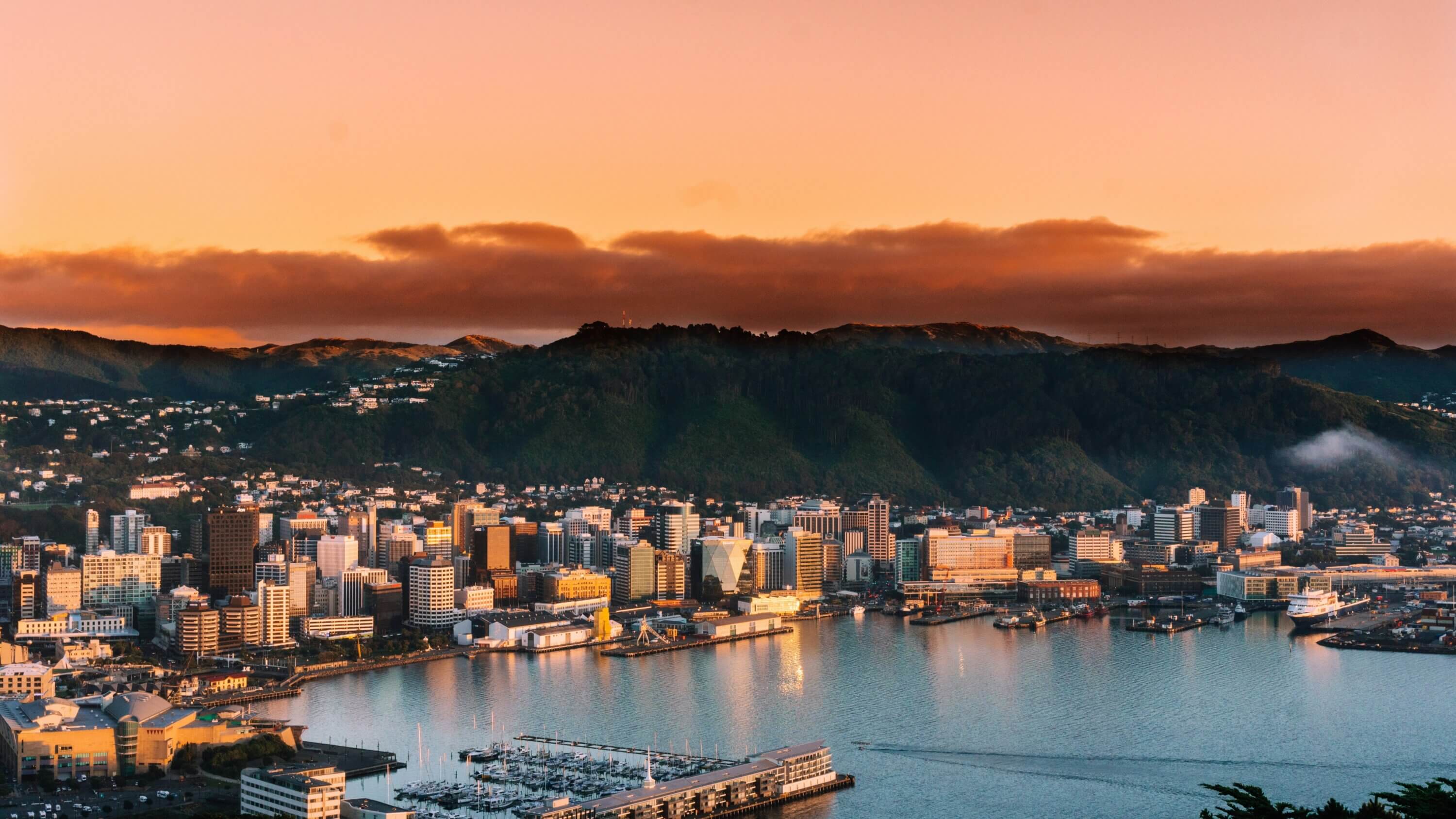 ويلينغتون، نيوزيلندا أثناء غروب الشمس